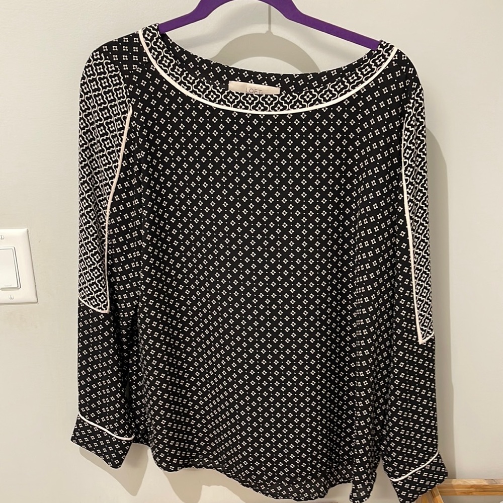 Loft blouse size M